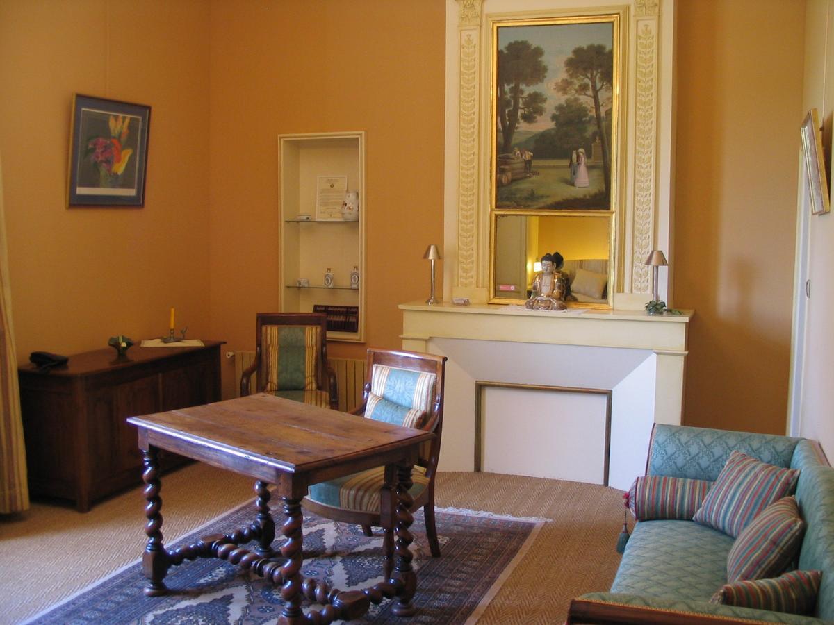 Chateau Belles Graves Bed & Breakfast Pomerols Ruang foto